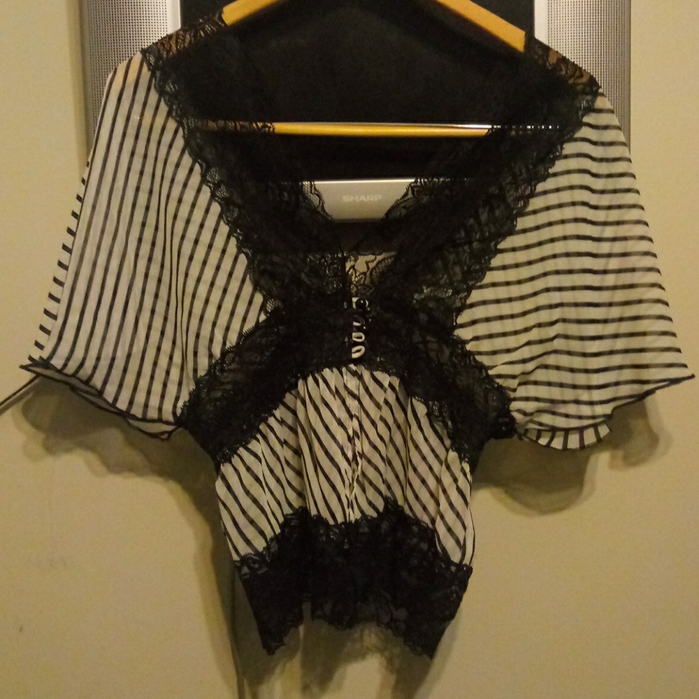 Stripes and laced shoulder shirt